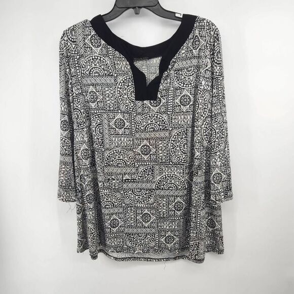 Intriguing Threads Black & White Abstract Geometric Notch Neck Tunic Women’s Plu - Picture 3 of 6
